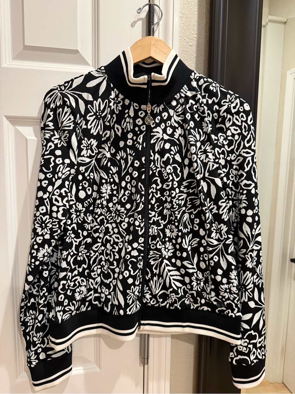 Lilly Pulitzer Luxletic Regate Jacket Medium